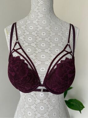 La SENZA Lace Strappy Push-Up Bra in Plum